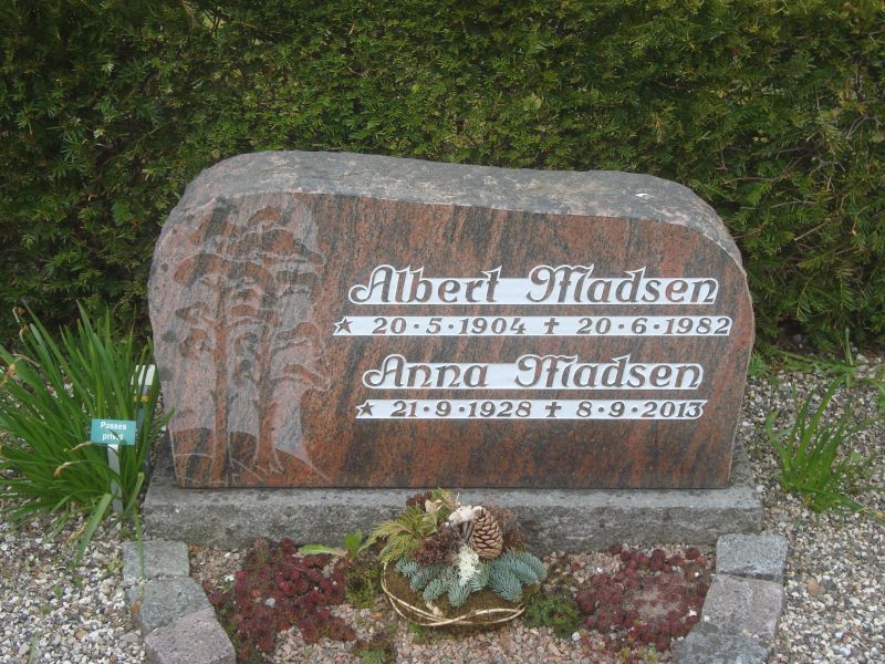 Anna Madsen.JPG